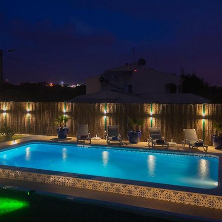 Villa Yvonne,Private Pool,Private Parking 1,7 Km From The Beatch Albufeira Exterior foto