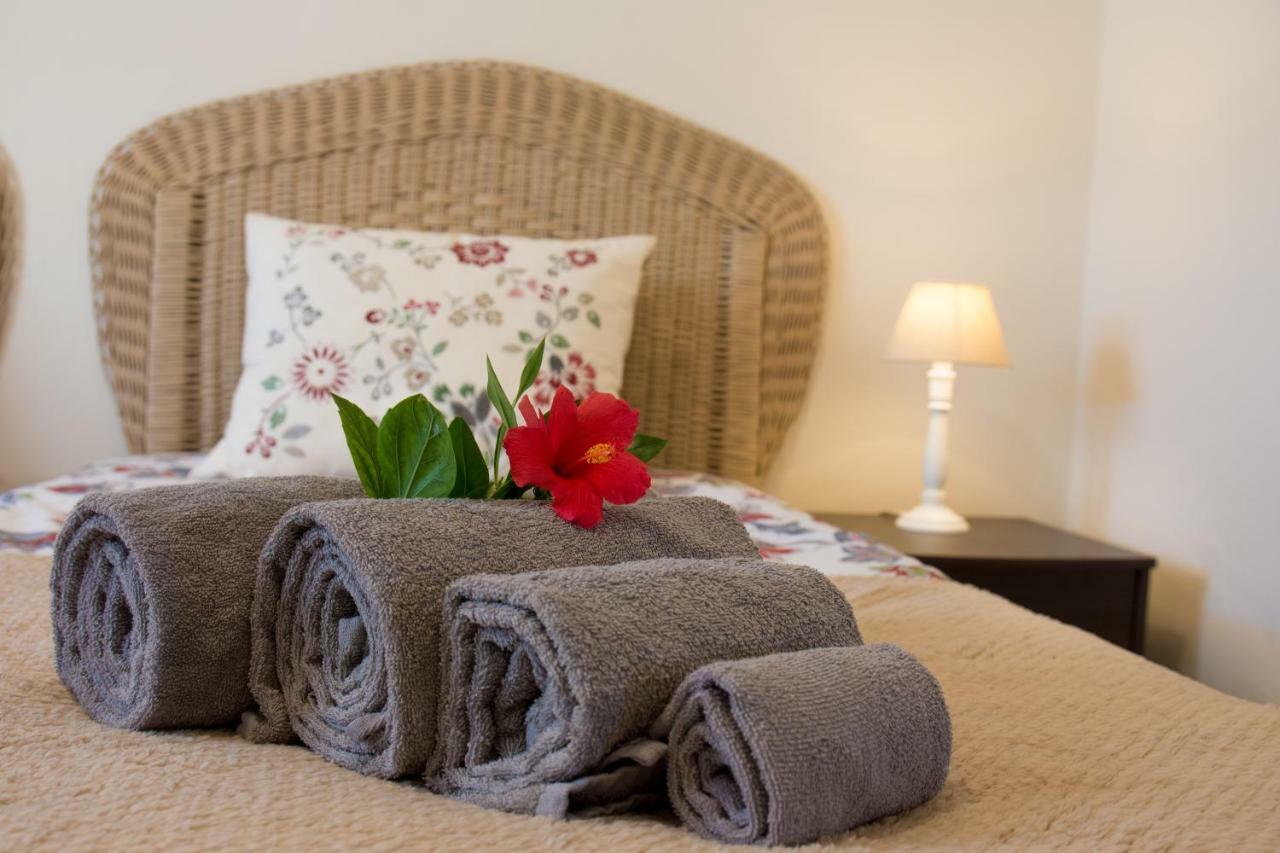 Villa Yvonne,Private Pool,Private Parking 1,7 Km From The Beatch Albufeira Exterior foto